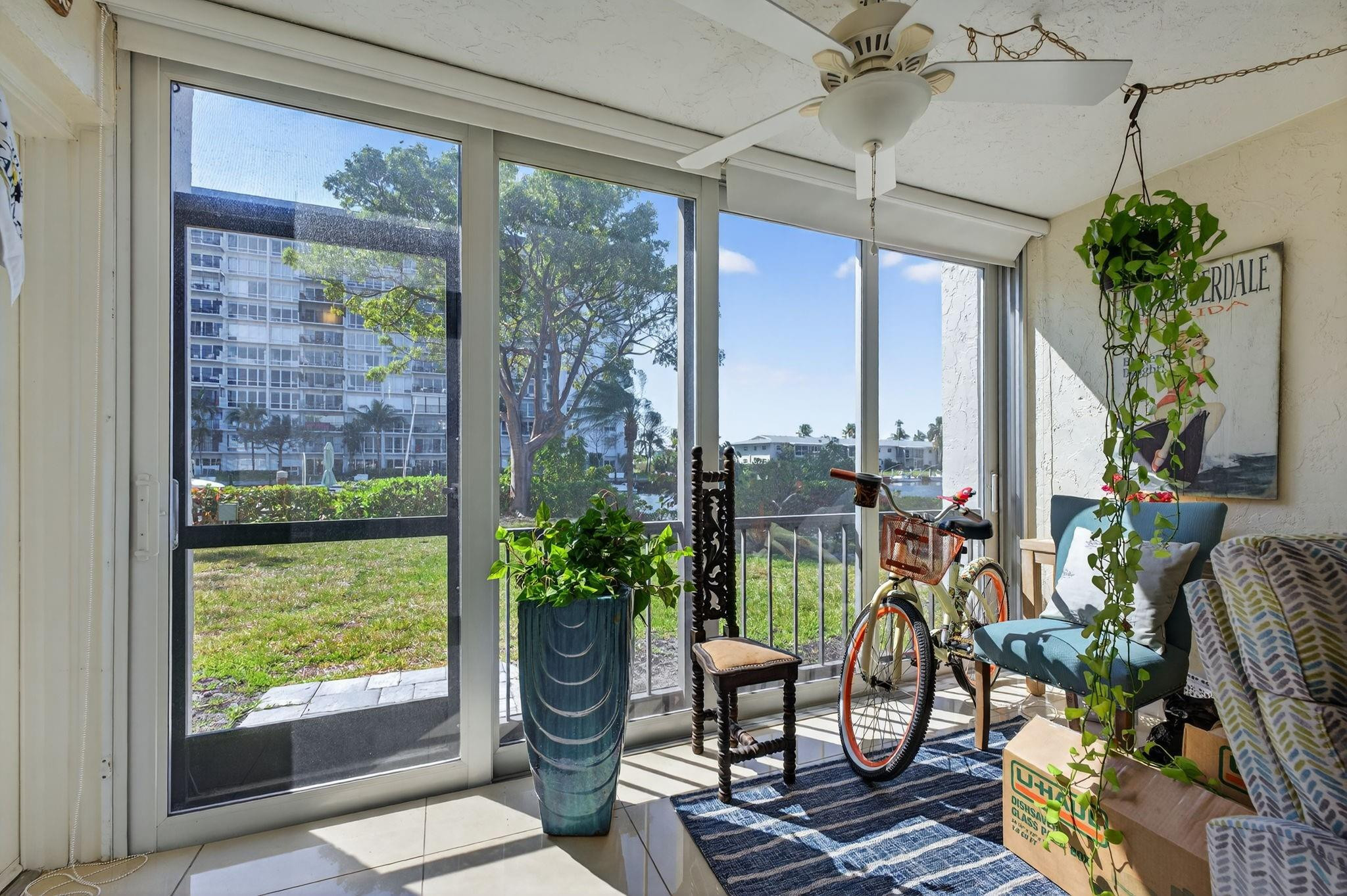 Island Club - Residential