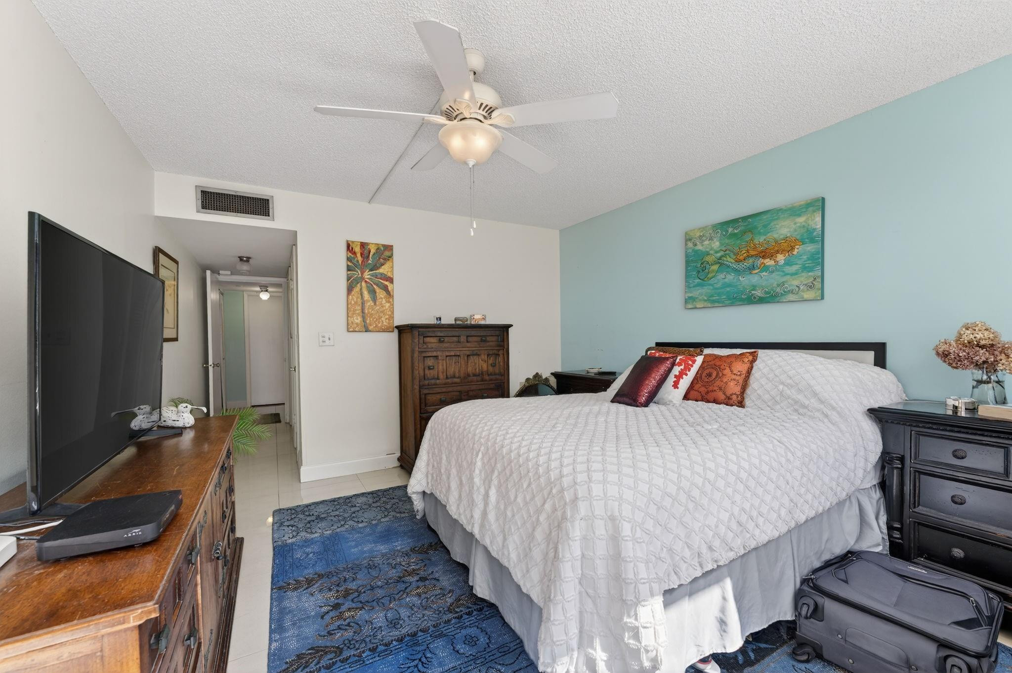 Island Club - Residential