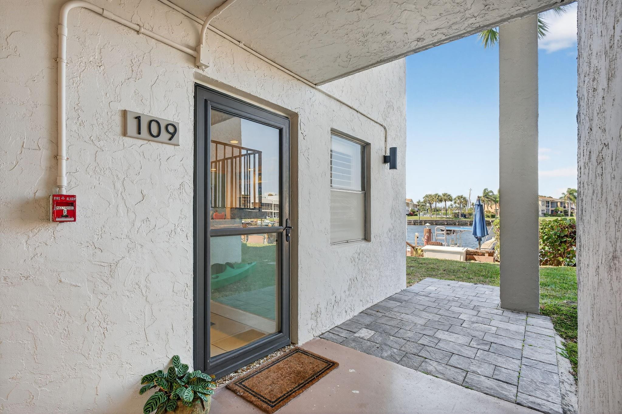 Island Club - Residential