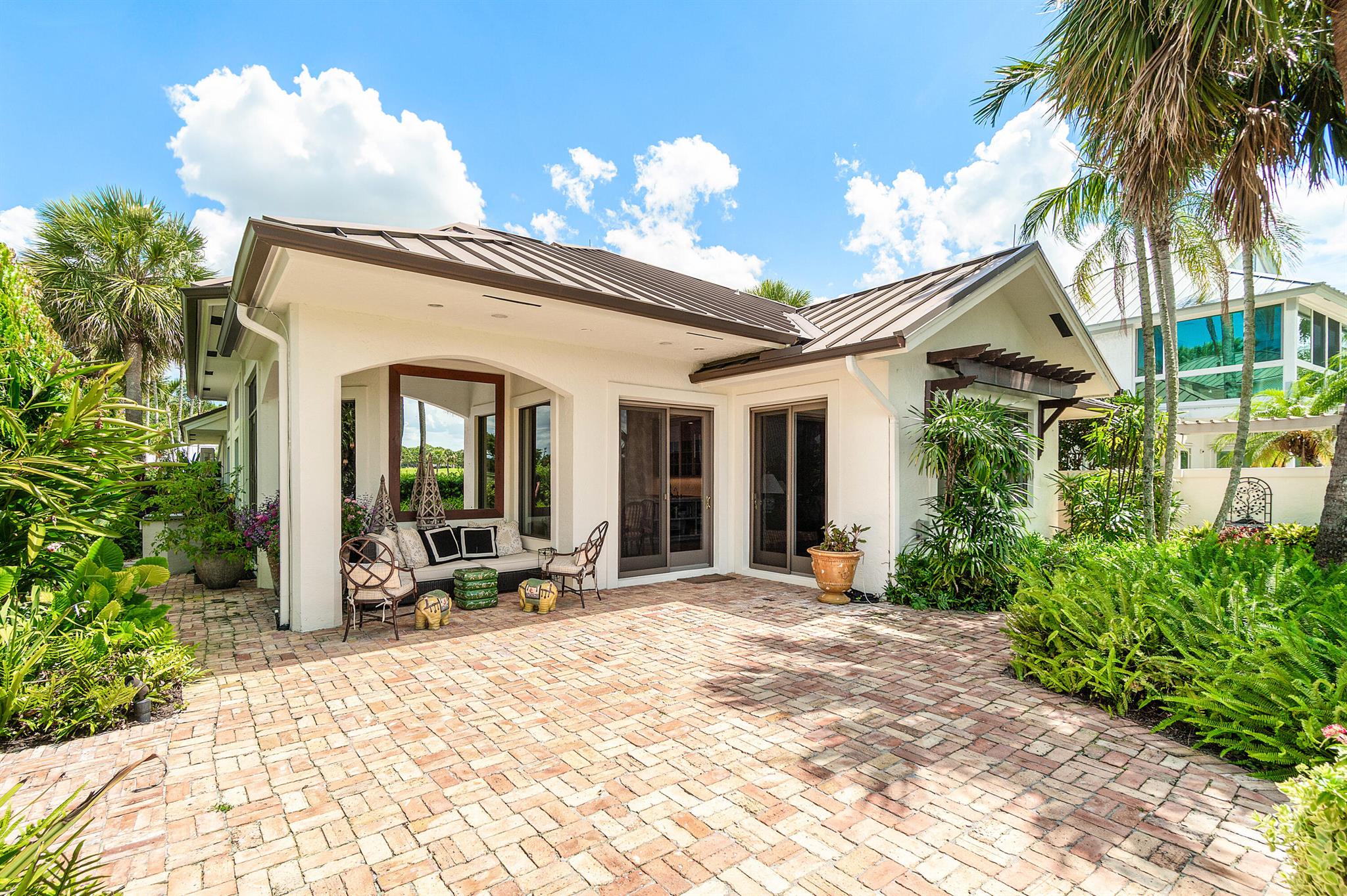 THE LOXAHATCHEE CLUB - Residential