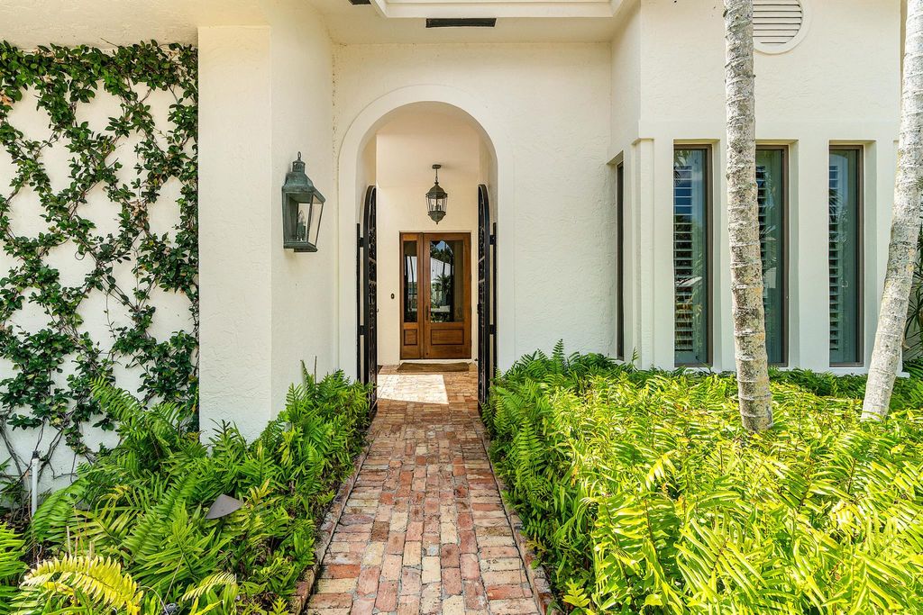 Photo of 123 Terrapin Trail, Jupiter, FL 33458 (MLS # R11096338)