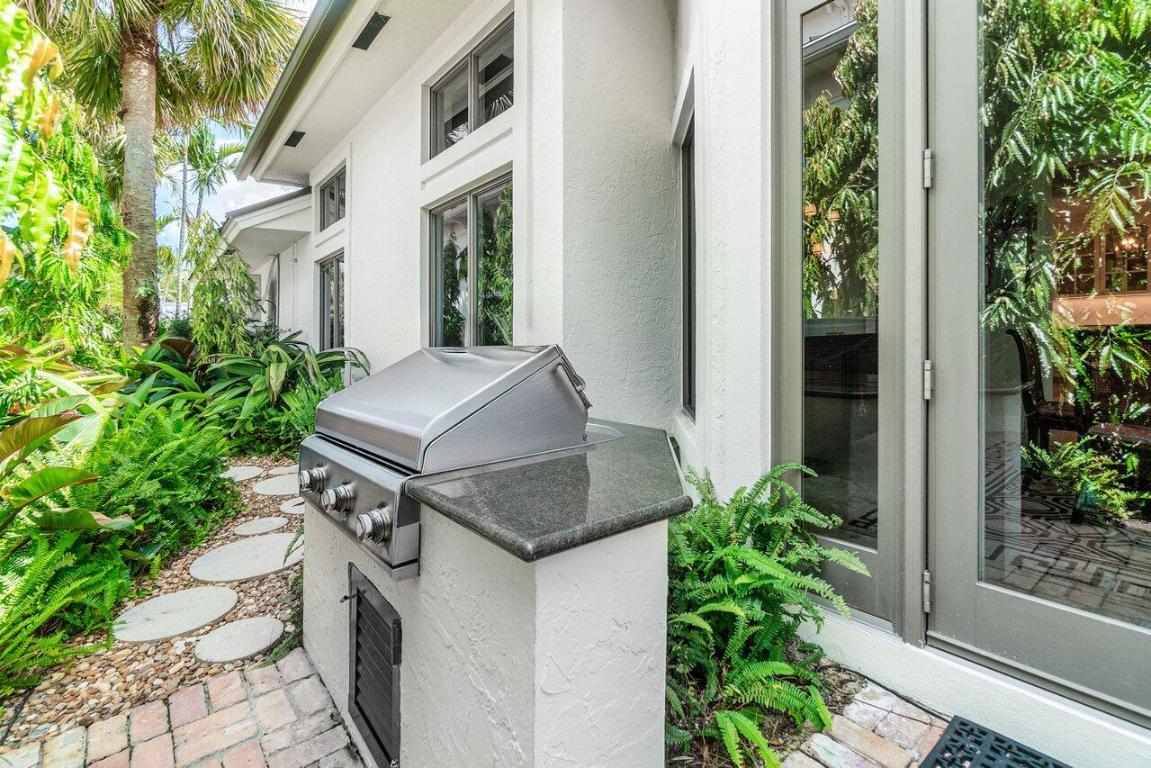 THE LOXAHATCHEE CLUB - Residential