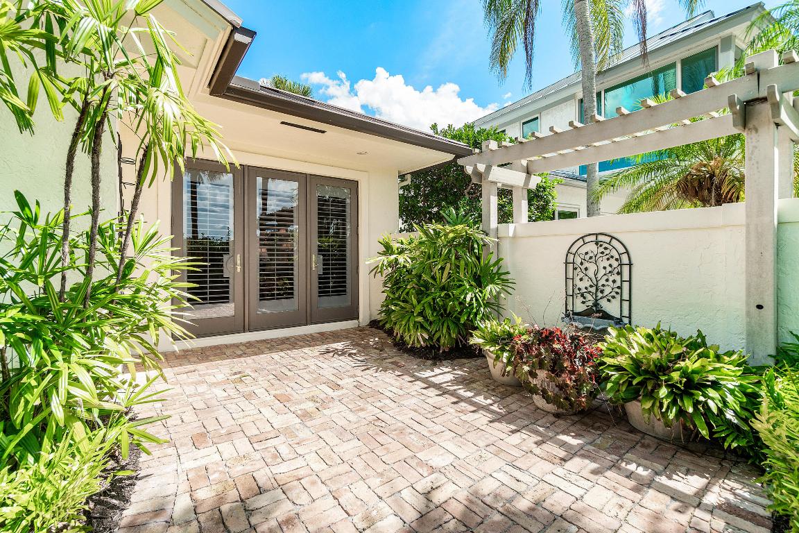 THE LOXAHATCHEE CLUB - Residential