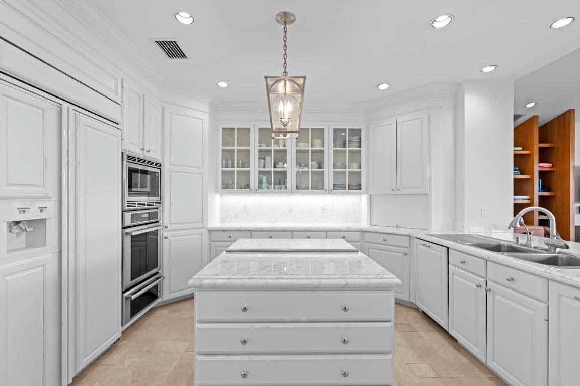 THE LOXAHATCHEE CLUB - Residential