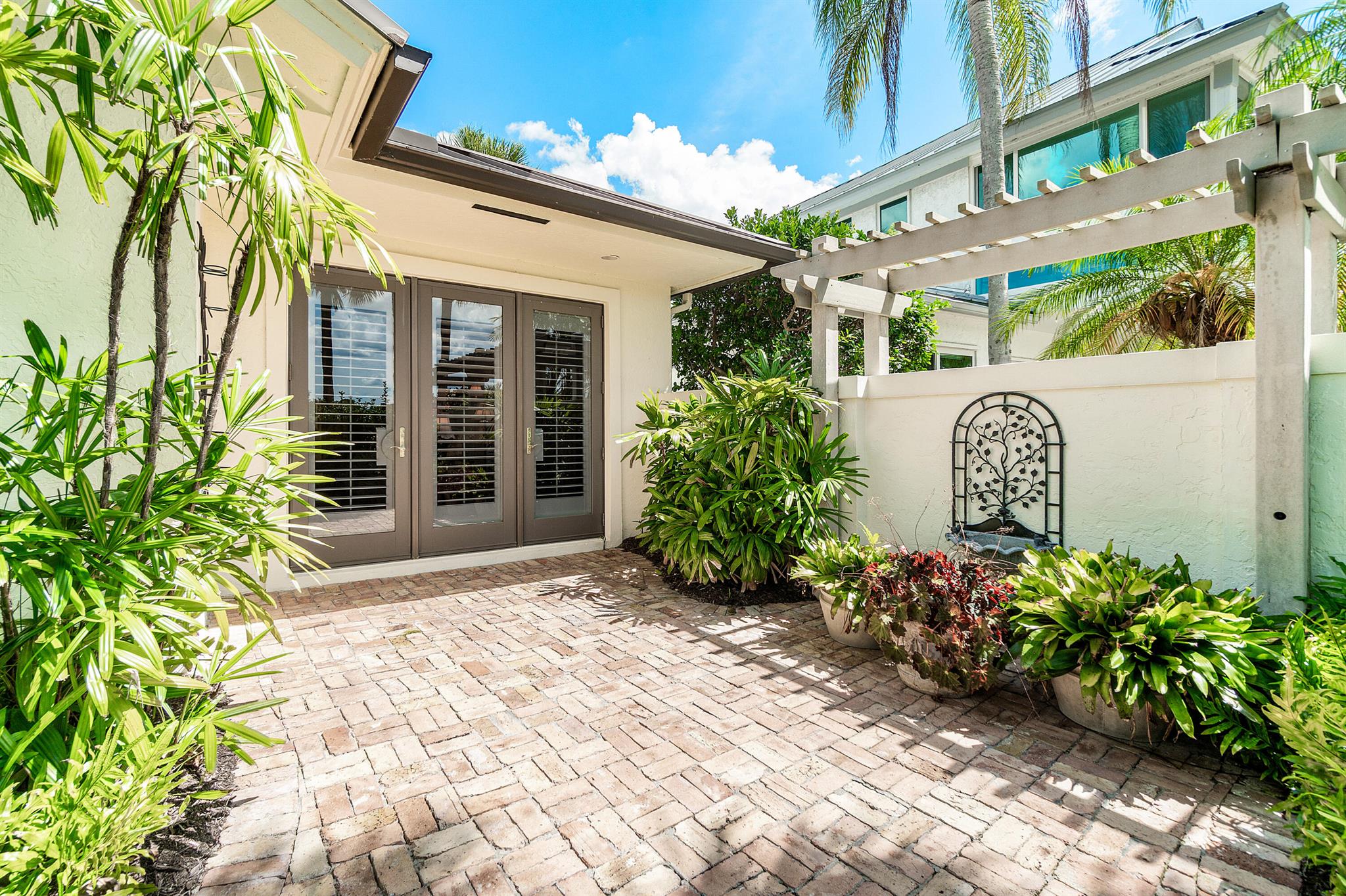 THE LOXAHATCHEE CLUB - Residential