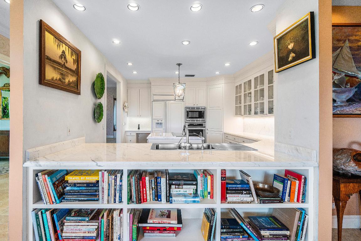 THE LOXAHATCHEE CLUB - Residential