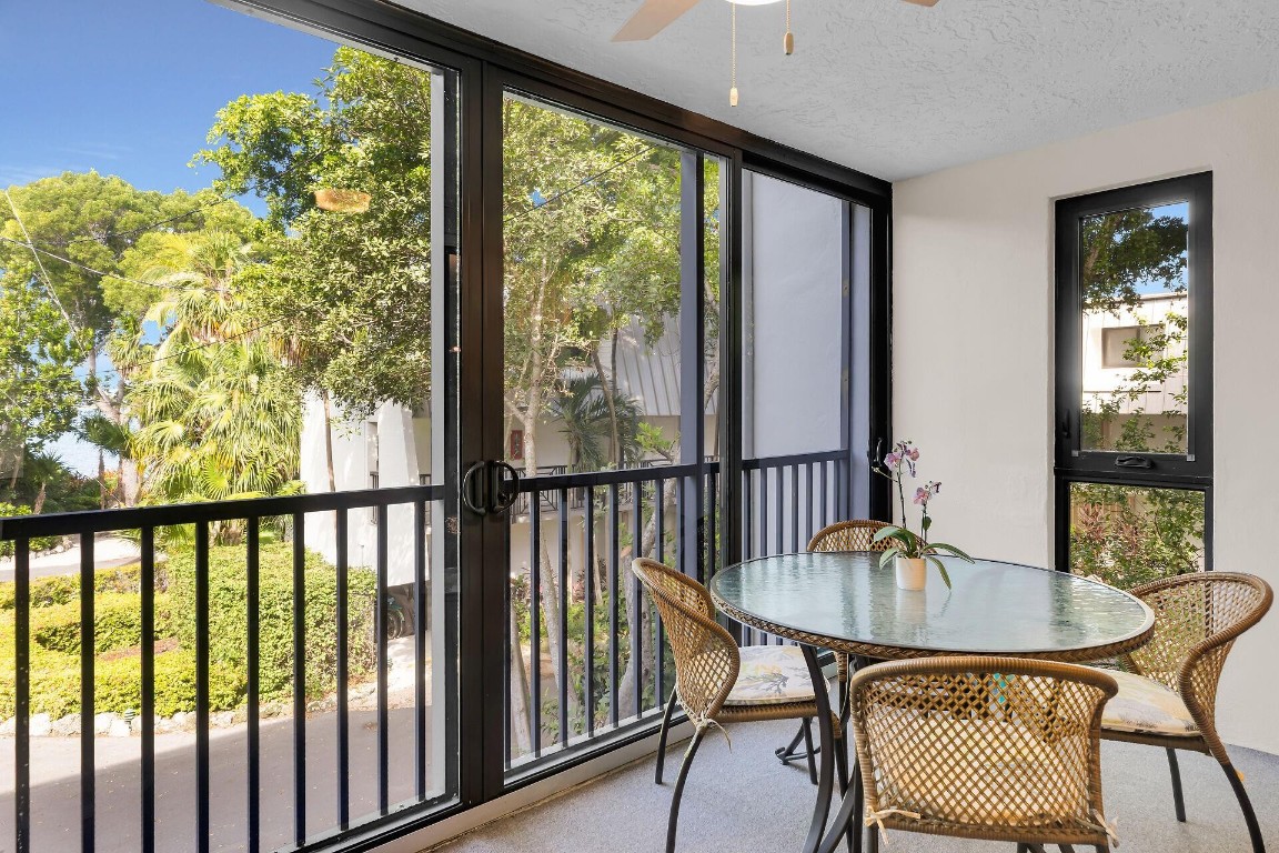 ROCK HARBOR CONDOMINIUM - Residential