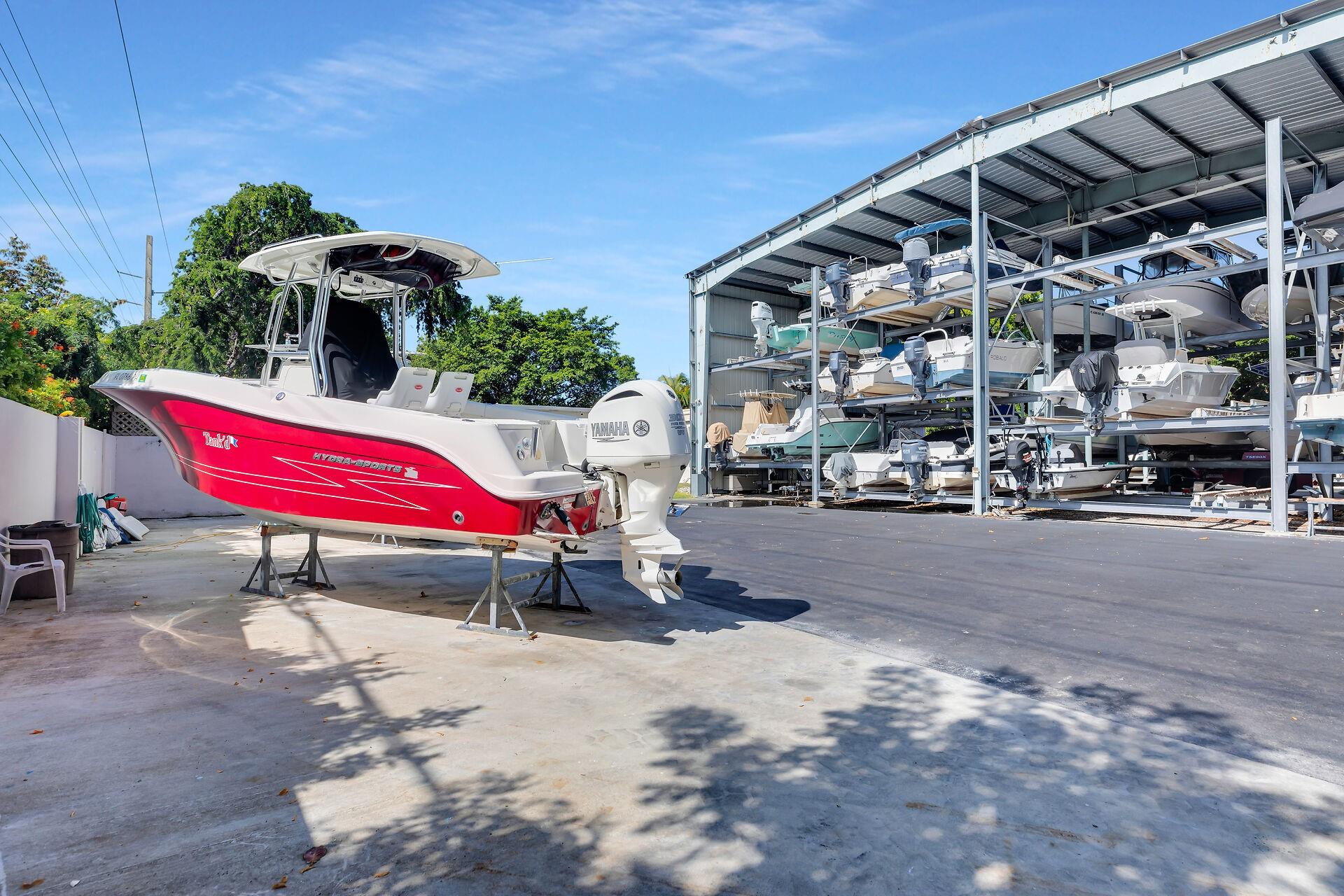 ROCK HARBOR CONDOMINIUM - Residential