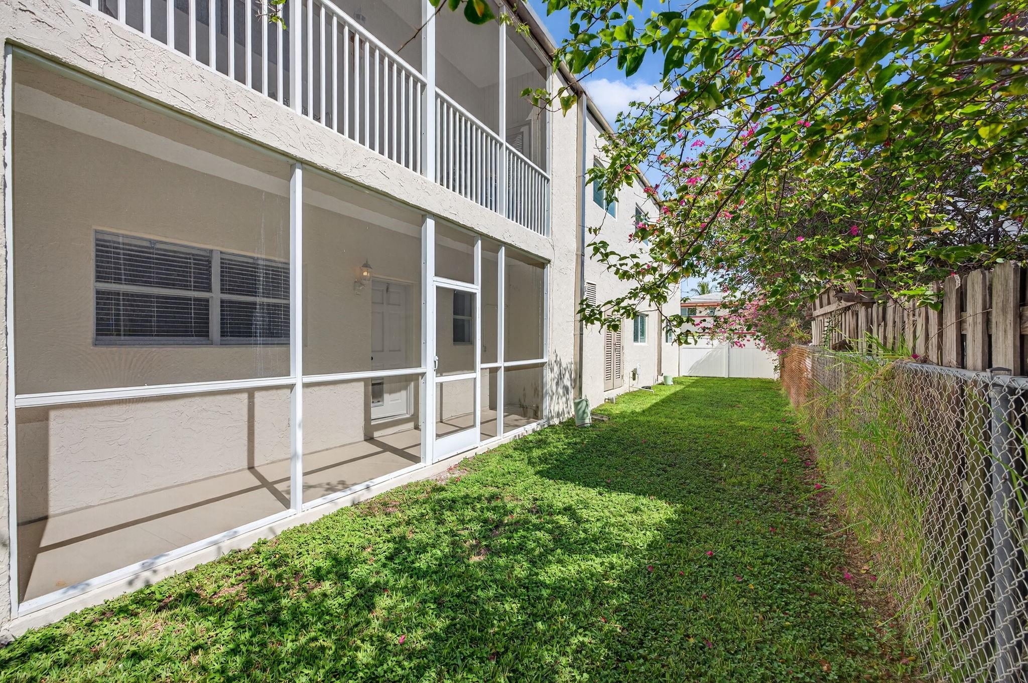 Bon Bini Condo - Residential