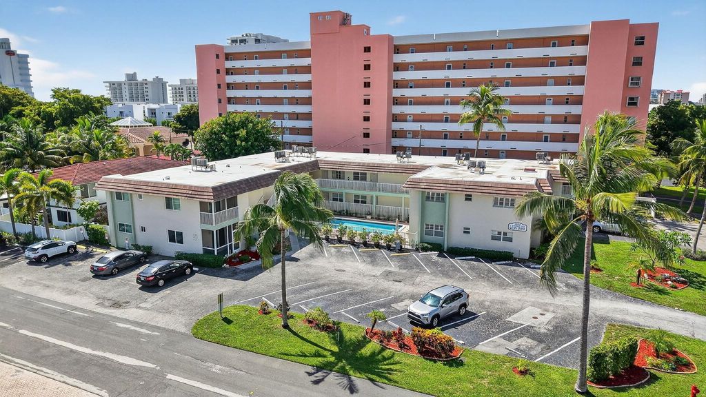 Photo of 1450 N Riverside Dr #102, Pompano Beach, FL 33062 (MLS # F10542420)