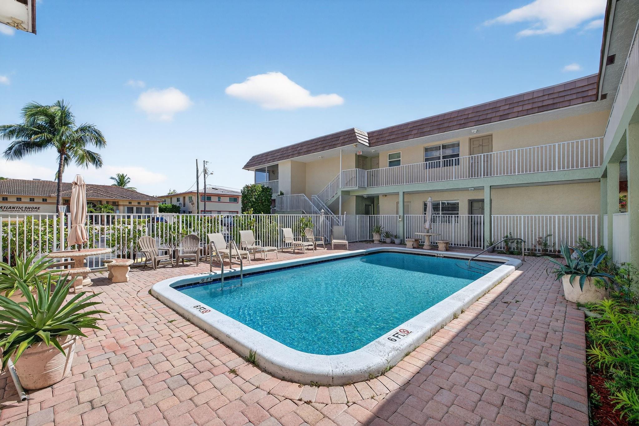 Bon Bini Condo - Residential