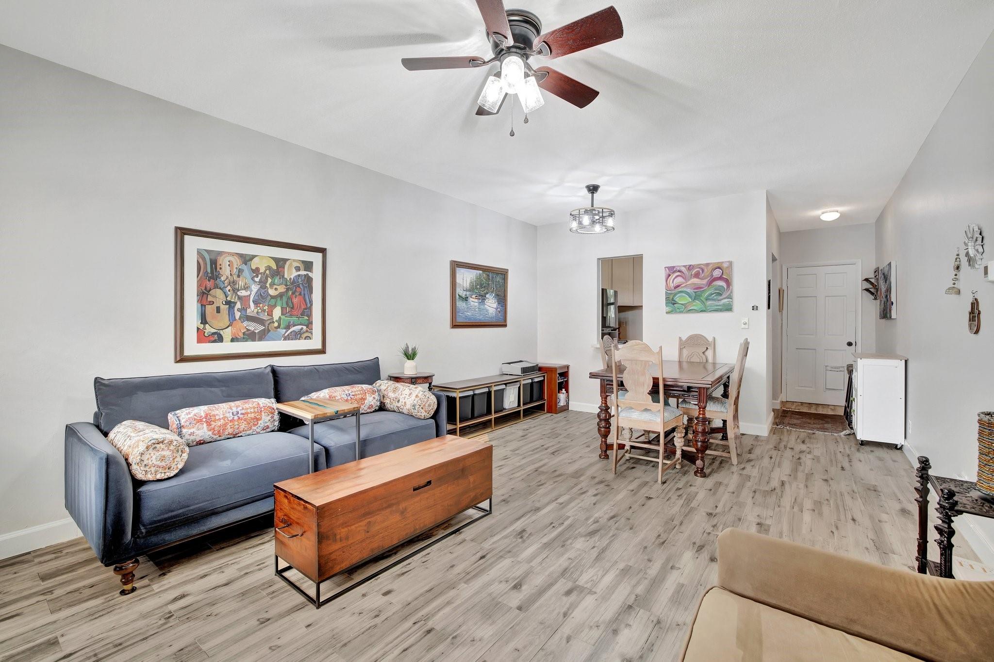 1450 N Riverside Dr 102