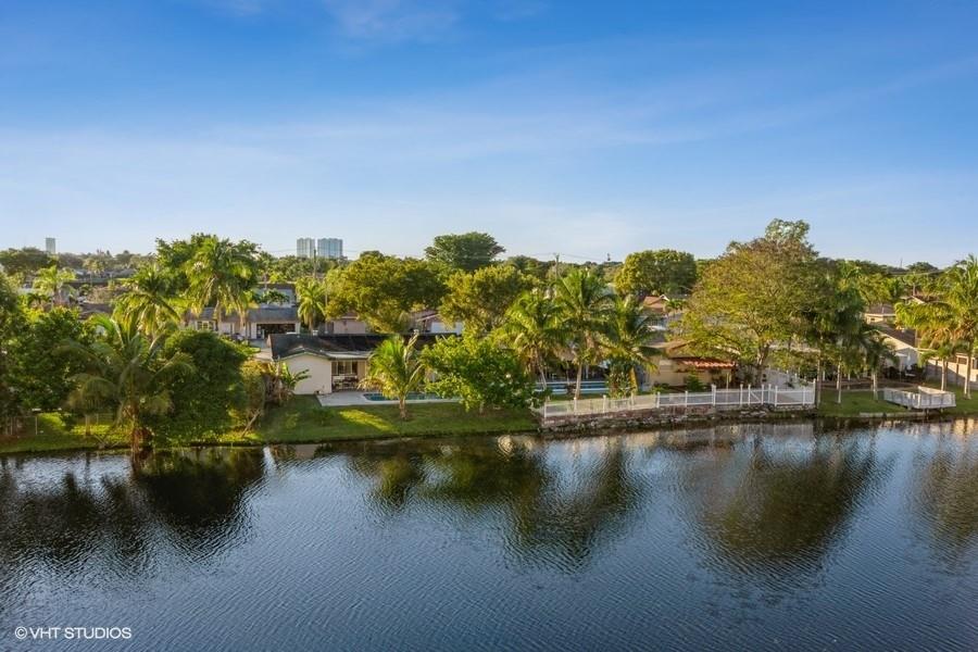 Sunrise Lakes phase 4 - Residential