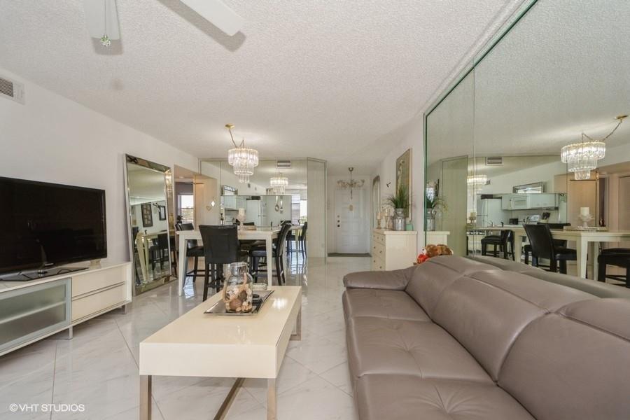 Sunrise Lakes phase 4 - Residential