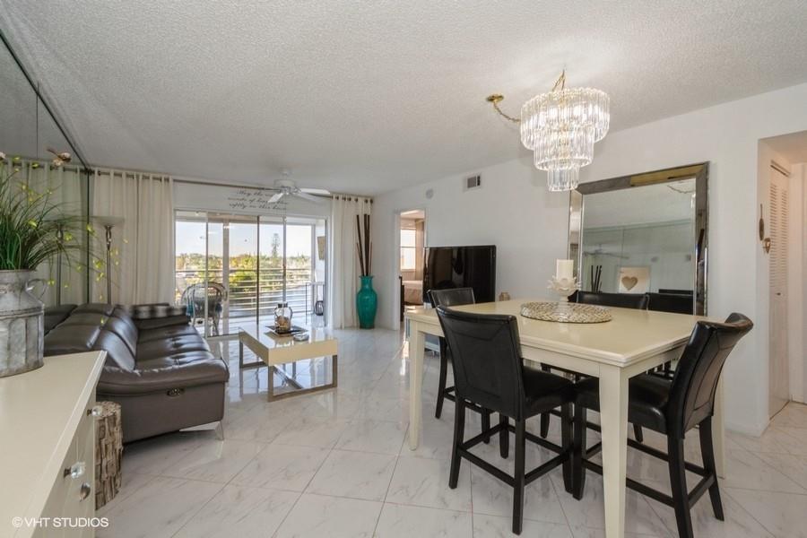 Sunrise Lakes phase 4 - Residential