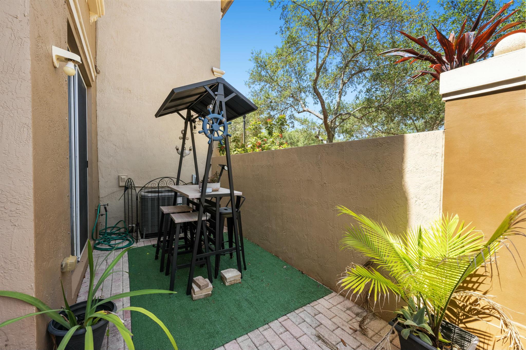 2905 Hidden Hills Road 2209