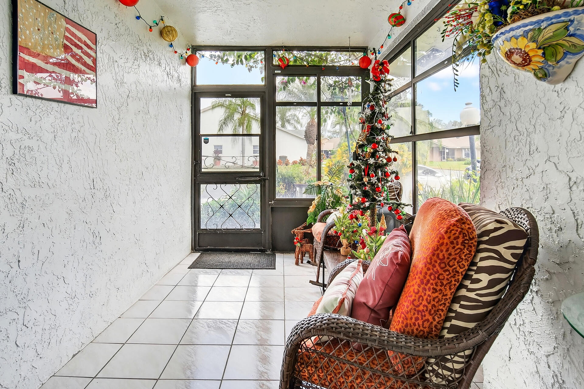 View photos, virtual tours, details... 3862 Dafilee Circle