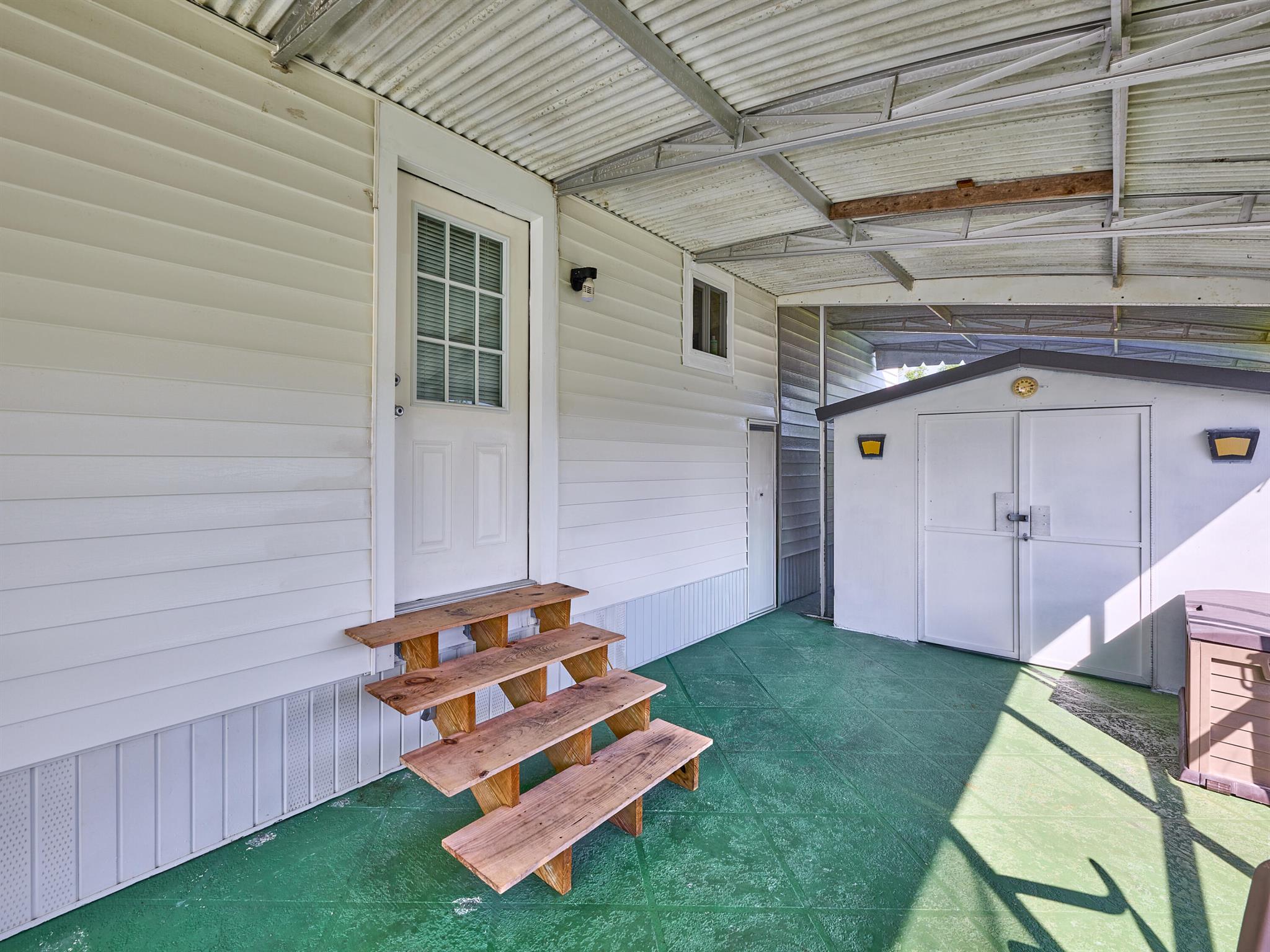 RIDGEWAY - Residential