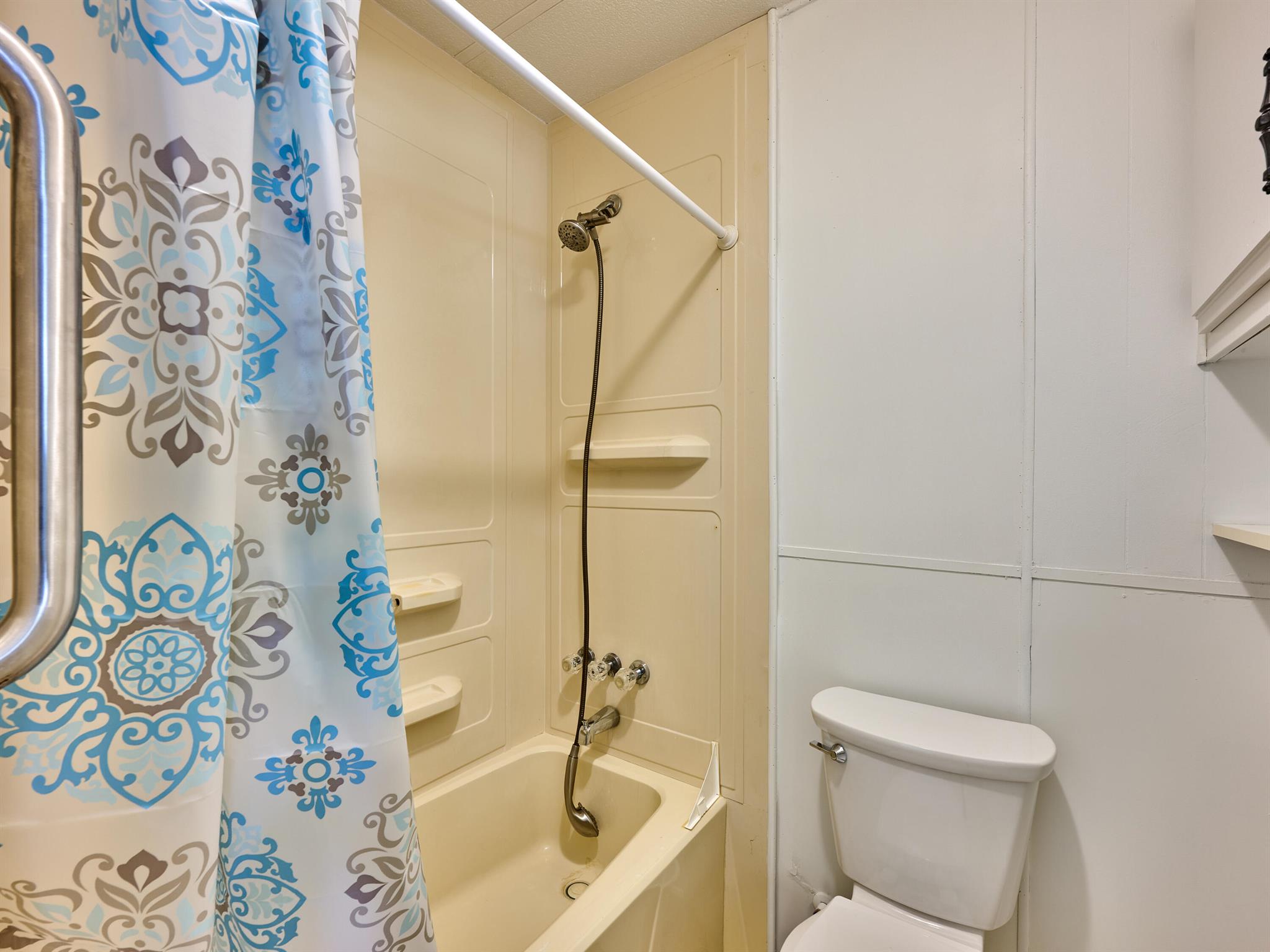 RIDGEWAY - Residential