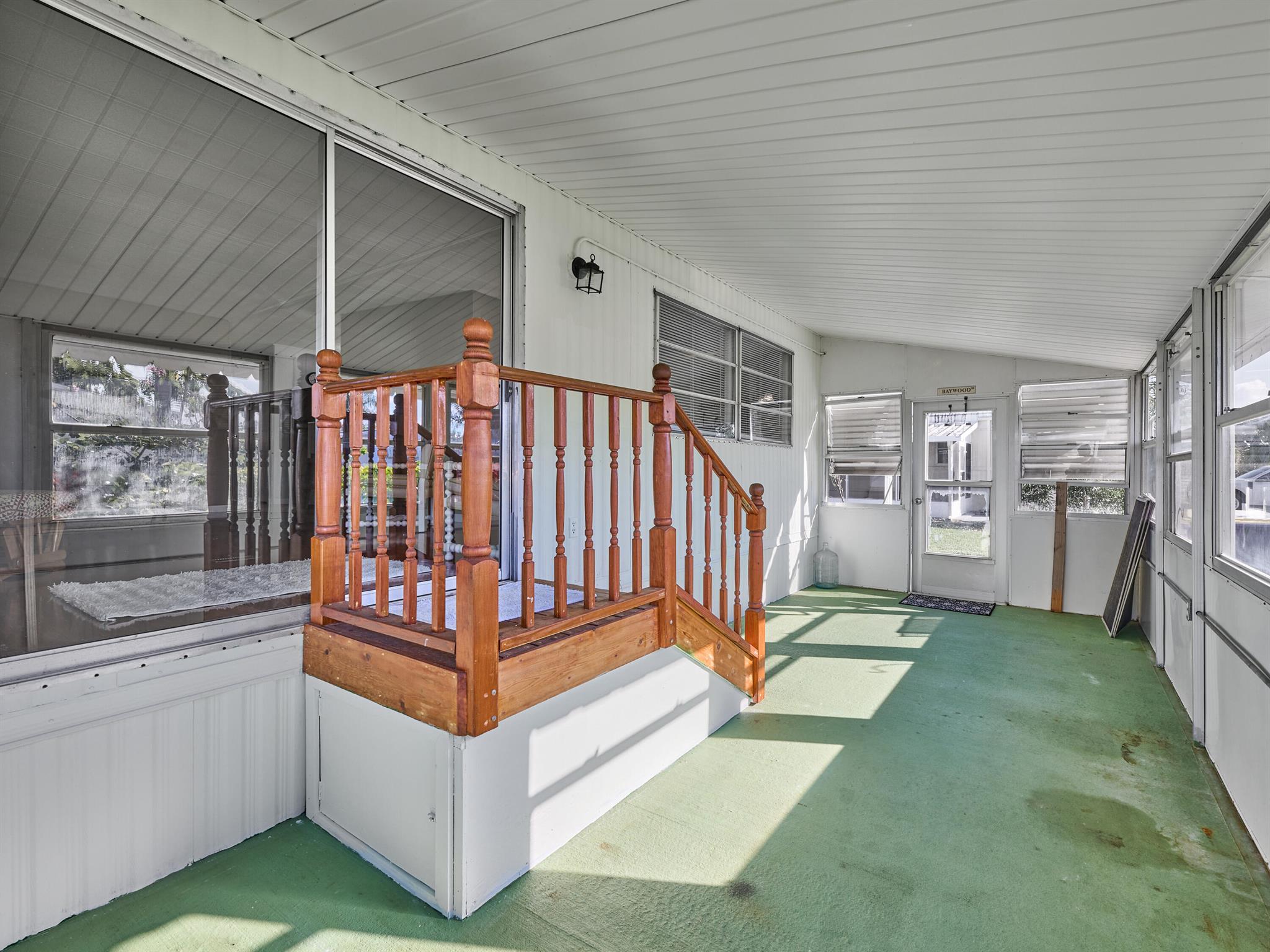 RIDGEWAY - Residential