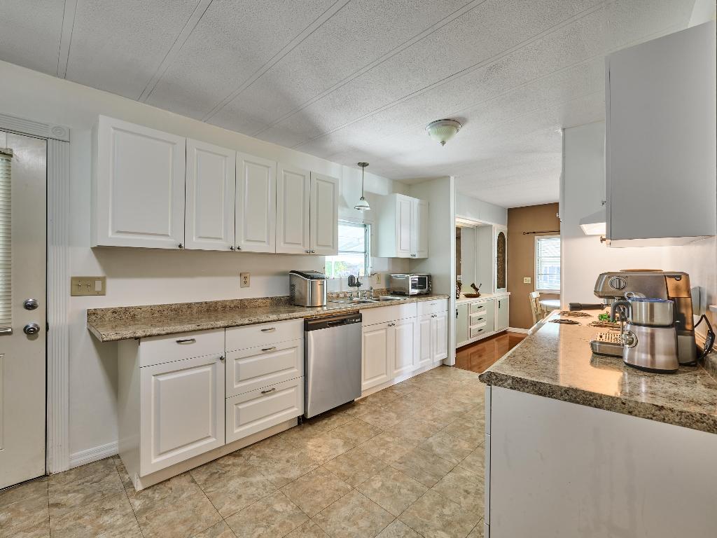 RIDGEWAY - Residential