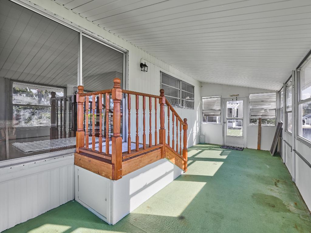 RIDGEWAY - Residential