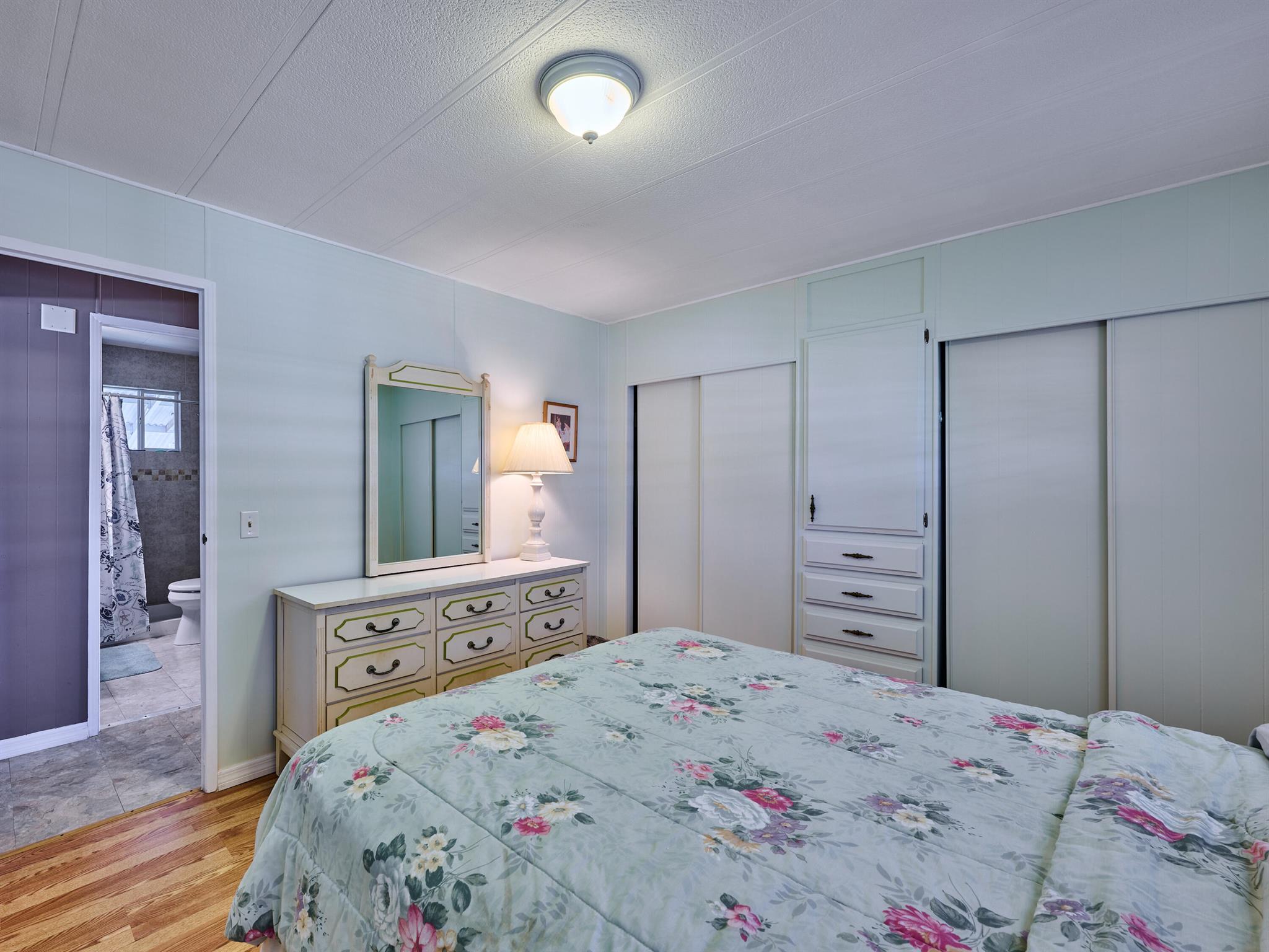 RIDGEWAY - Residential