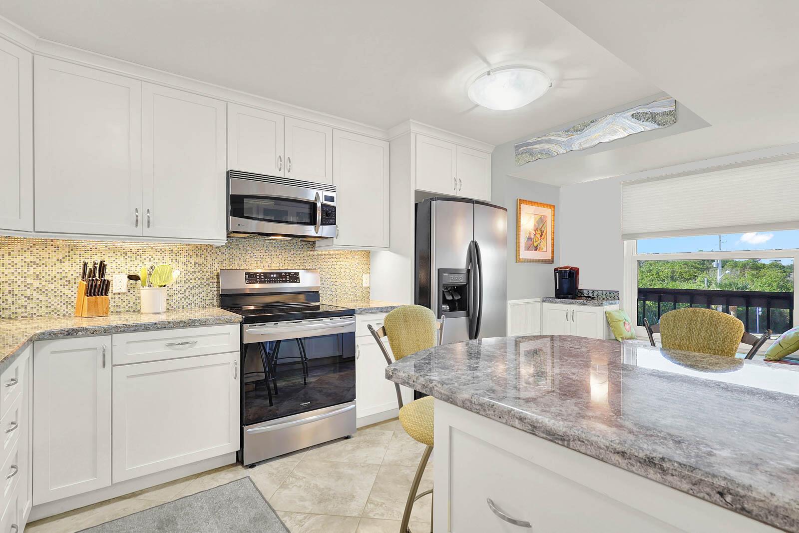 SANDPEBBLE - Residential