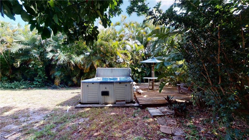 Lloyd Estates 25-47 B - Residential