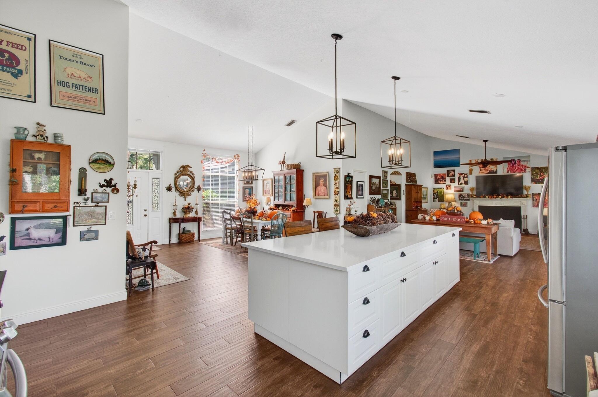 SABAL LAKES PH 1 - Residential