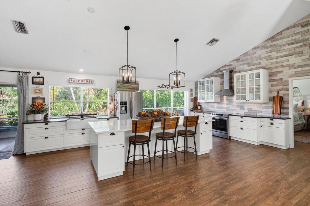 Photo of 3735 Satin Leaf Court, Delray Beach, FL 33445 (MLS # R11134561)