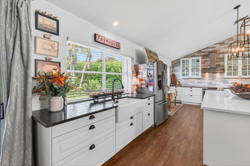 Photo of 3735 Satin Leaf Court, Delray Beach, FL 33445 (MLS # R11134561)
