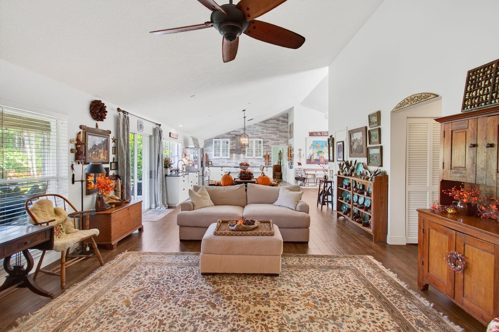 SABAL LAKES PH 1 - Residential