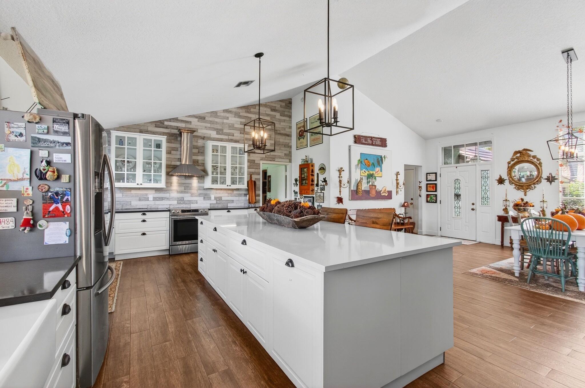 SABAL LAKES PH 1 - Residential