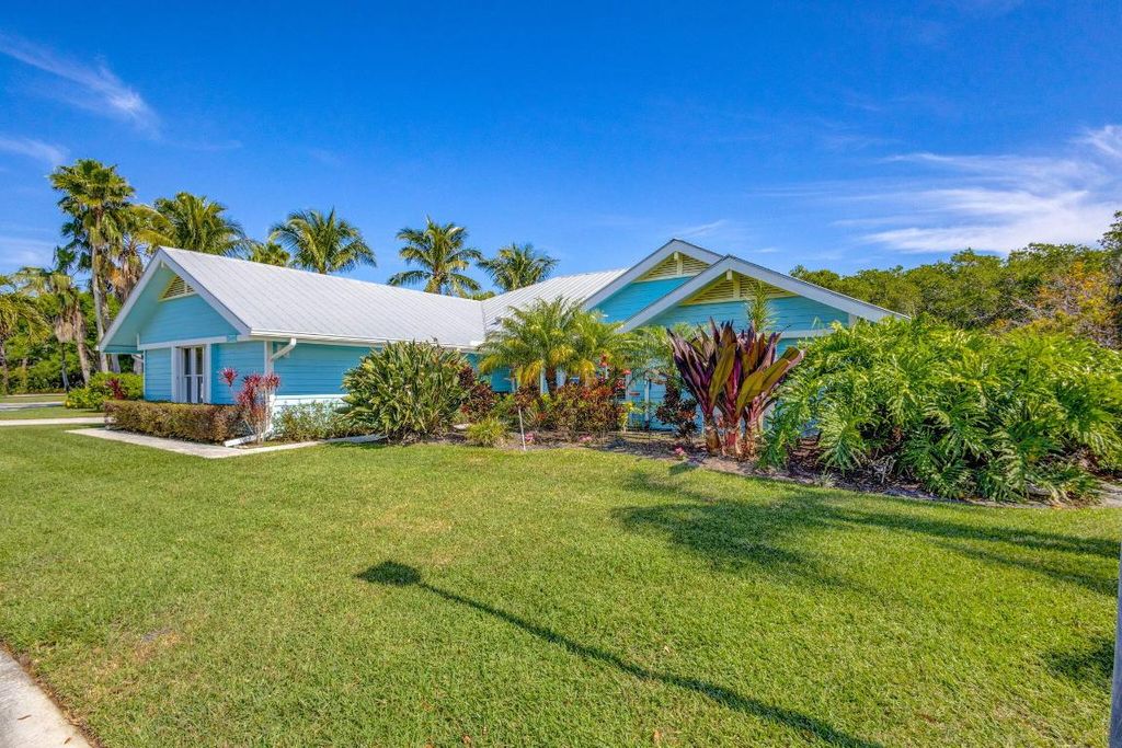 Photo of 10570 SE Jupiter Narrows Drive, Hobe Sound, FL 33455 (MLS # R11071926)