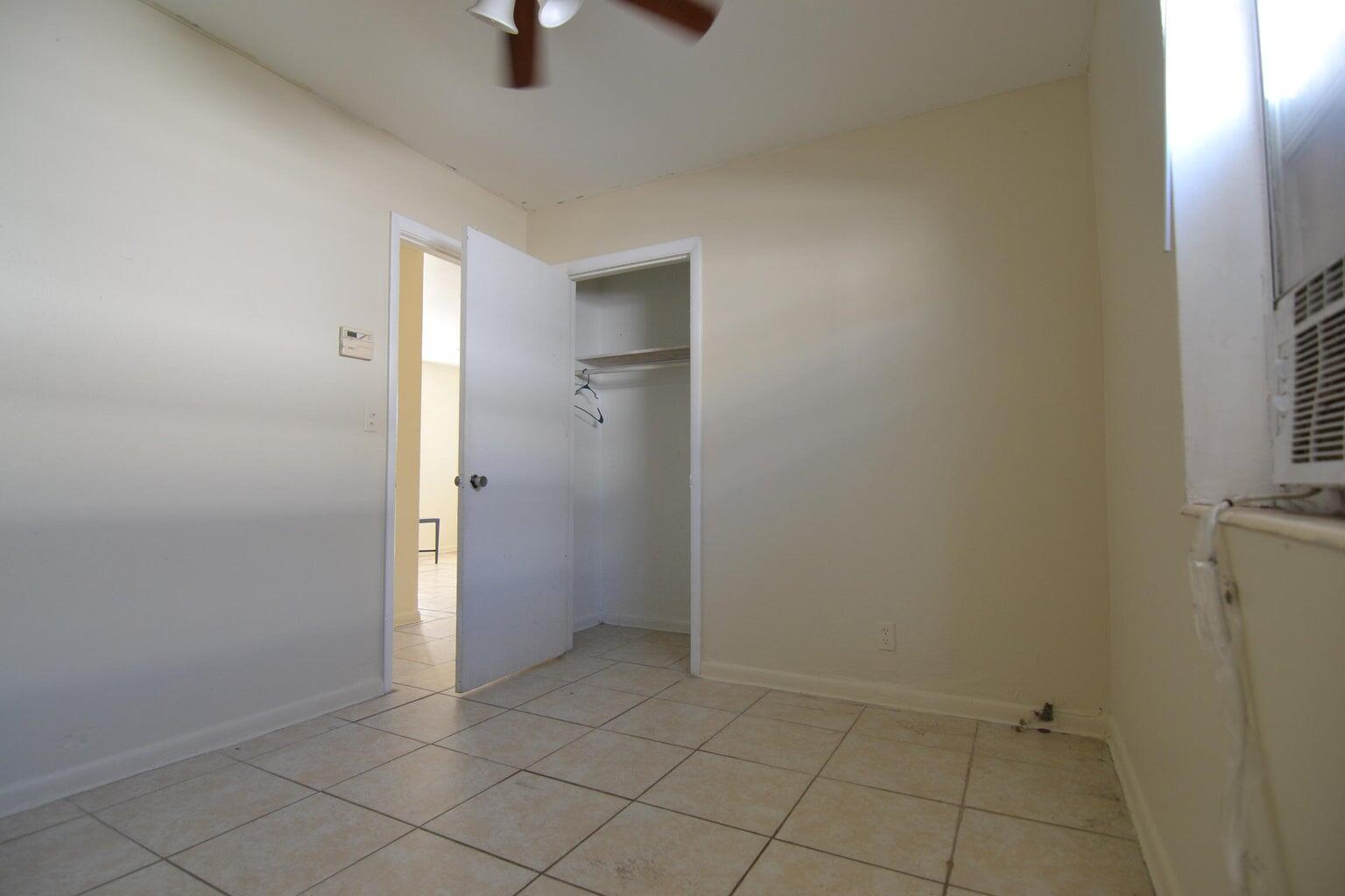 ACREHOME PARK SECOND ADD - Residential Lease