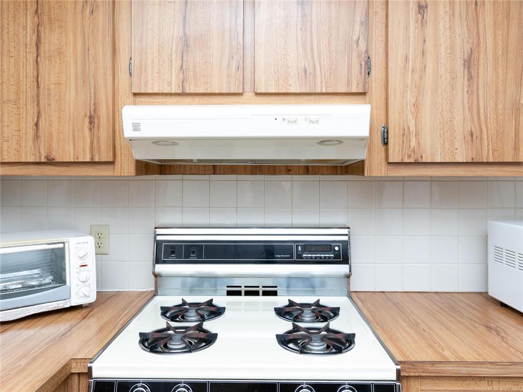 WINDWARD ISLES - Residential