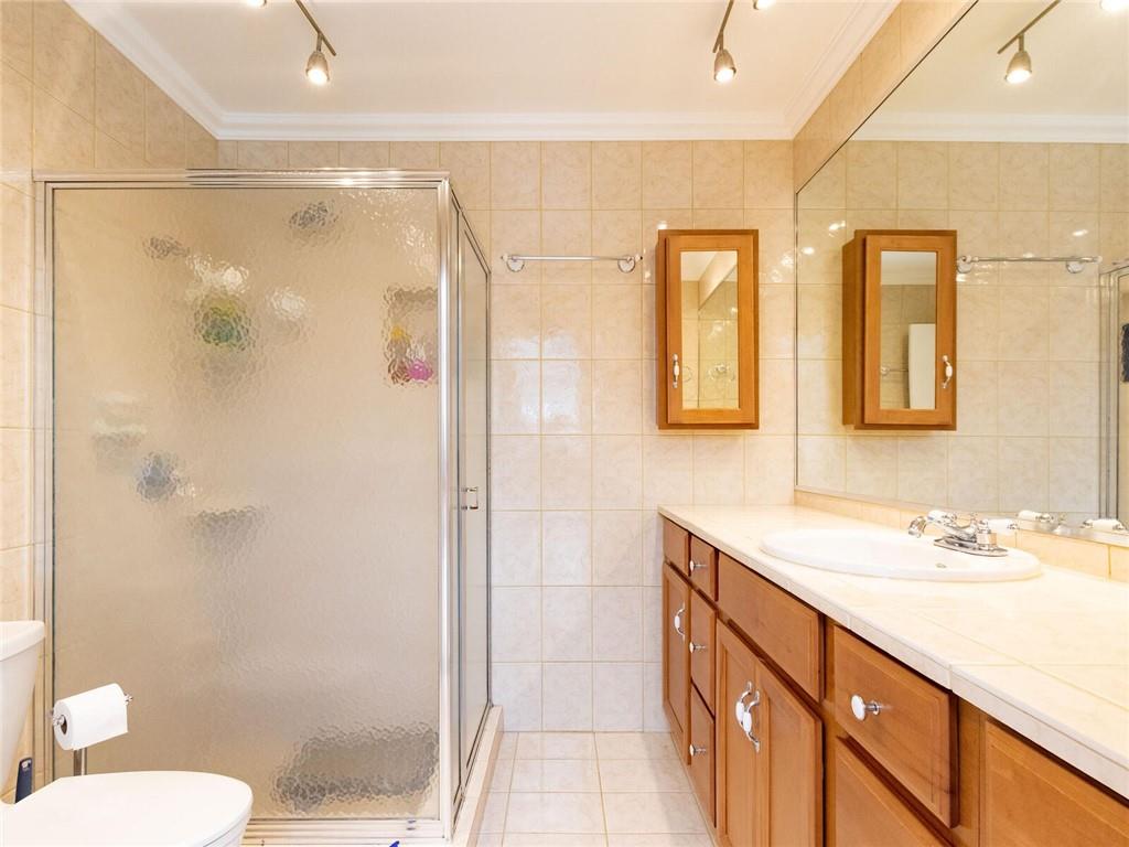 WINDWARD ISLES - Residential