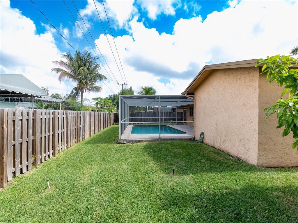 WINDWARD ISLES - Residential