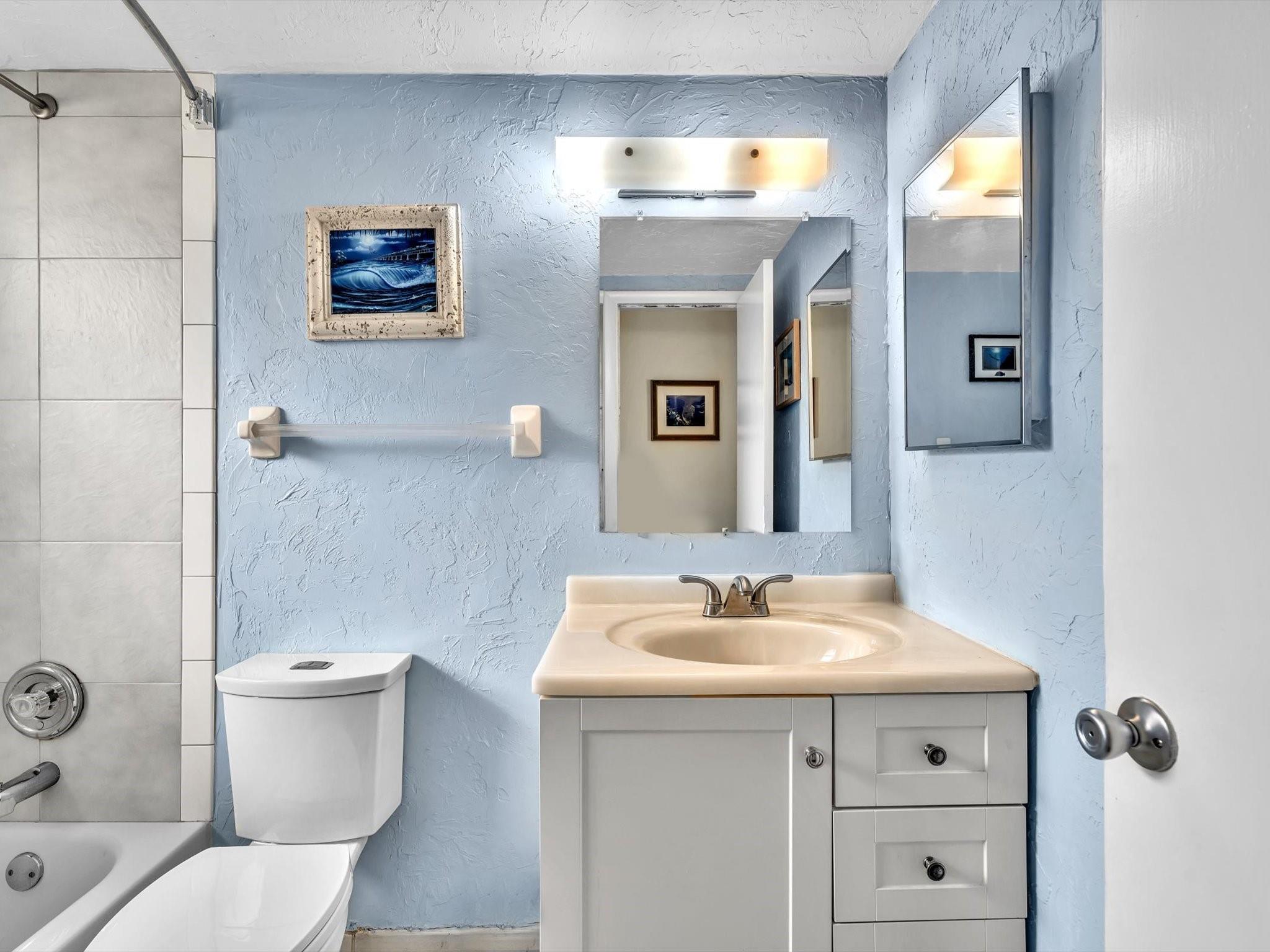 Cresthaven 8 44-8 B - Residential