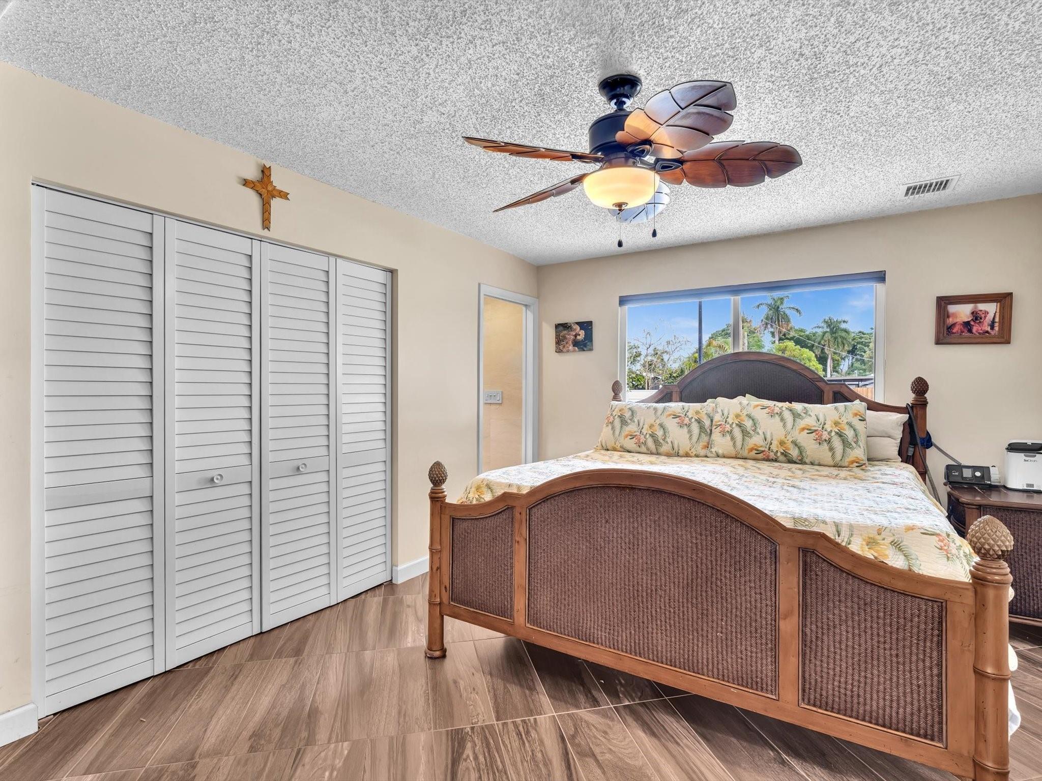 Cresthaven 8 44-8 B - Residential