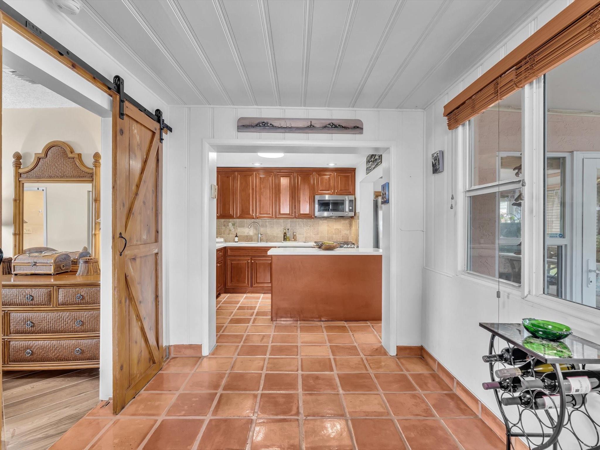 Cresthaven 8 44-8 B - Residential
