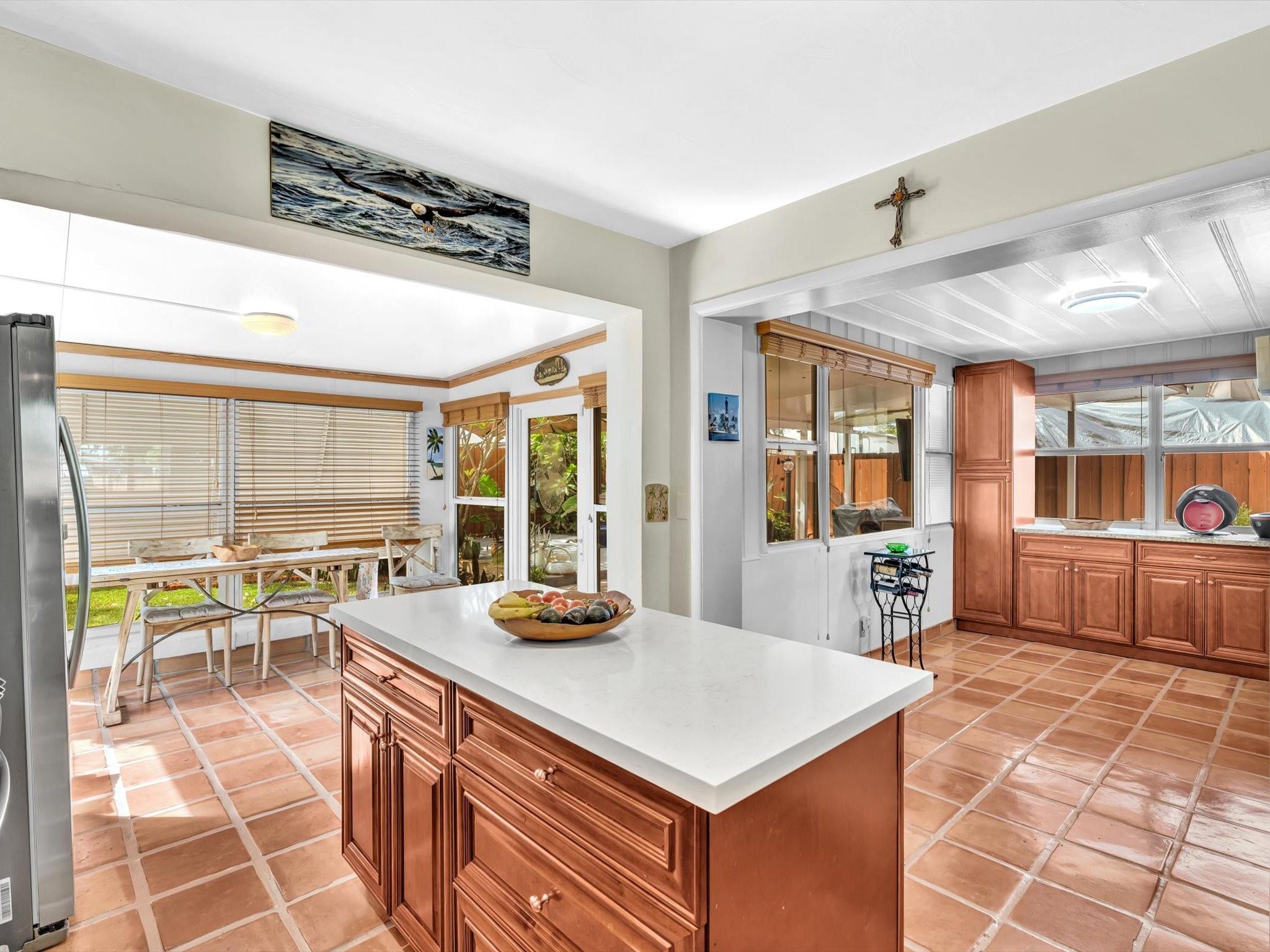 Cresthaven 8 44-8 B - Residential