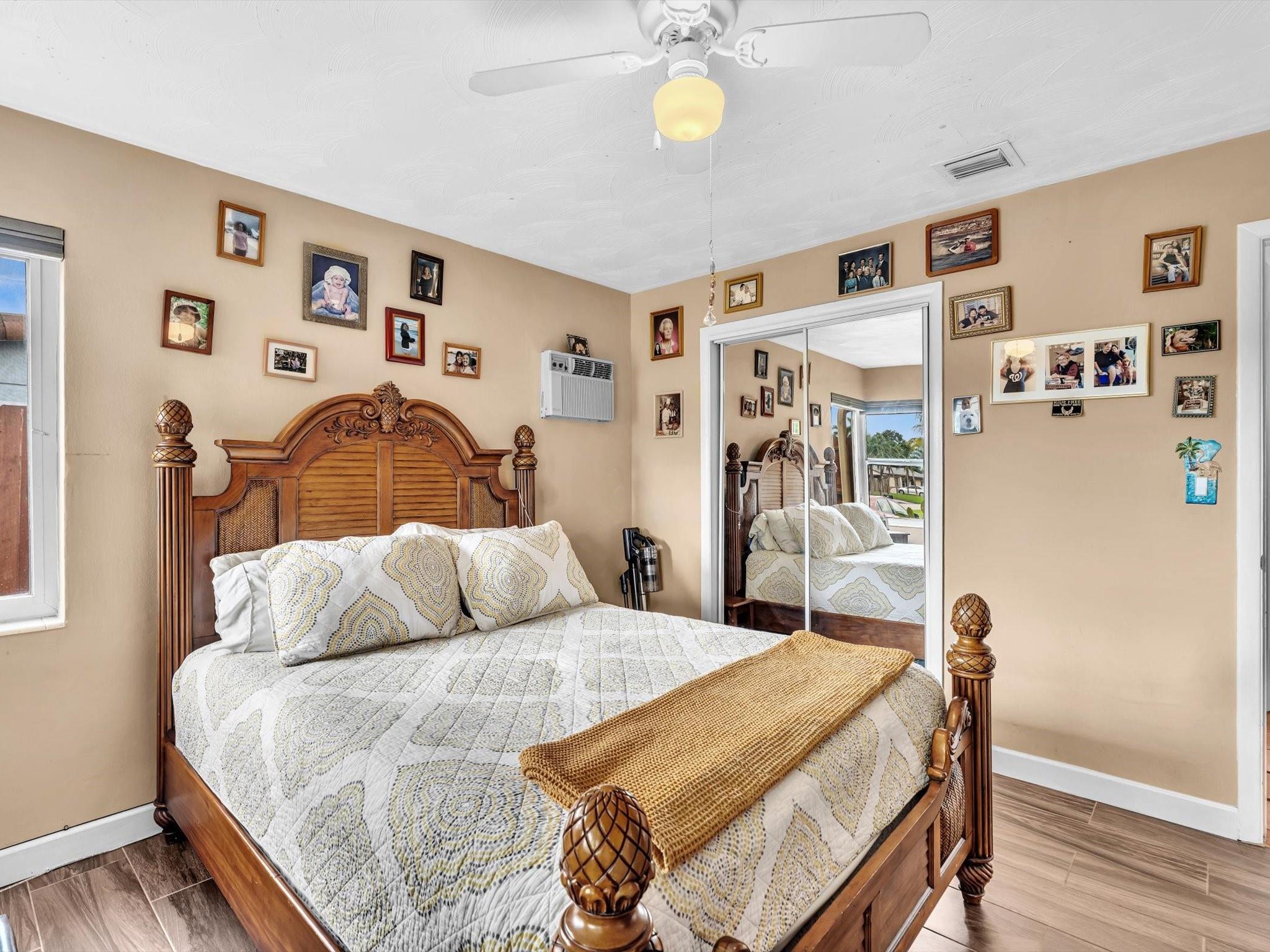 Cresthaven 8 44-8 B - Residential