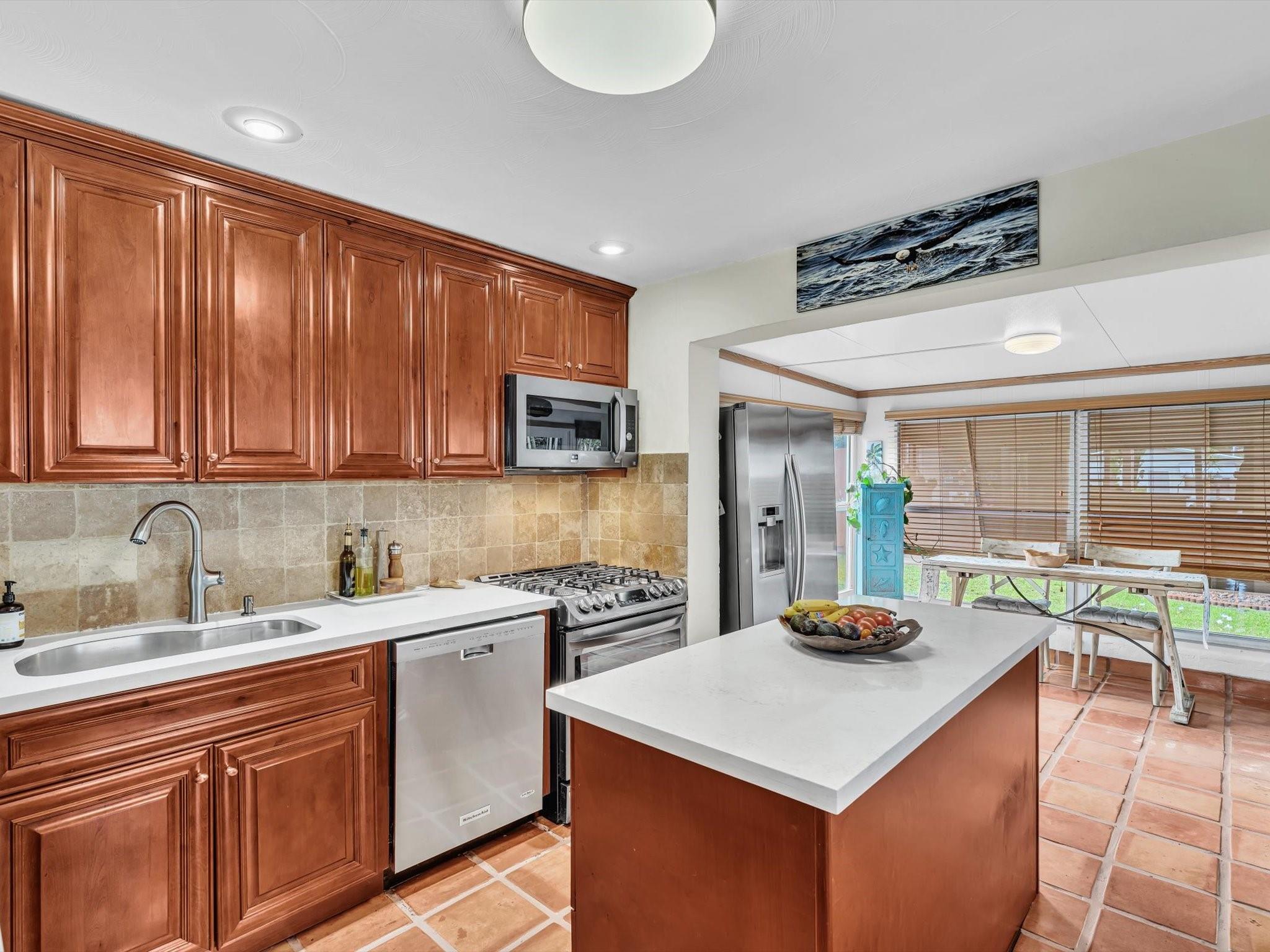 Cresthaven 8 44-8 B - Residential