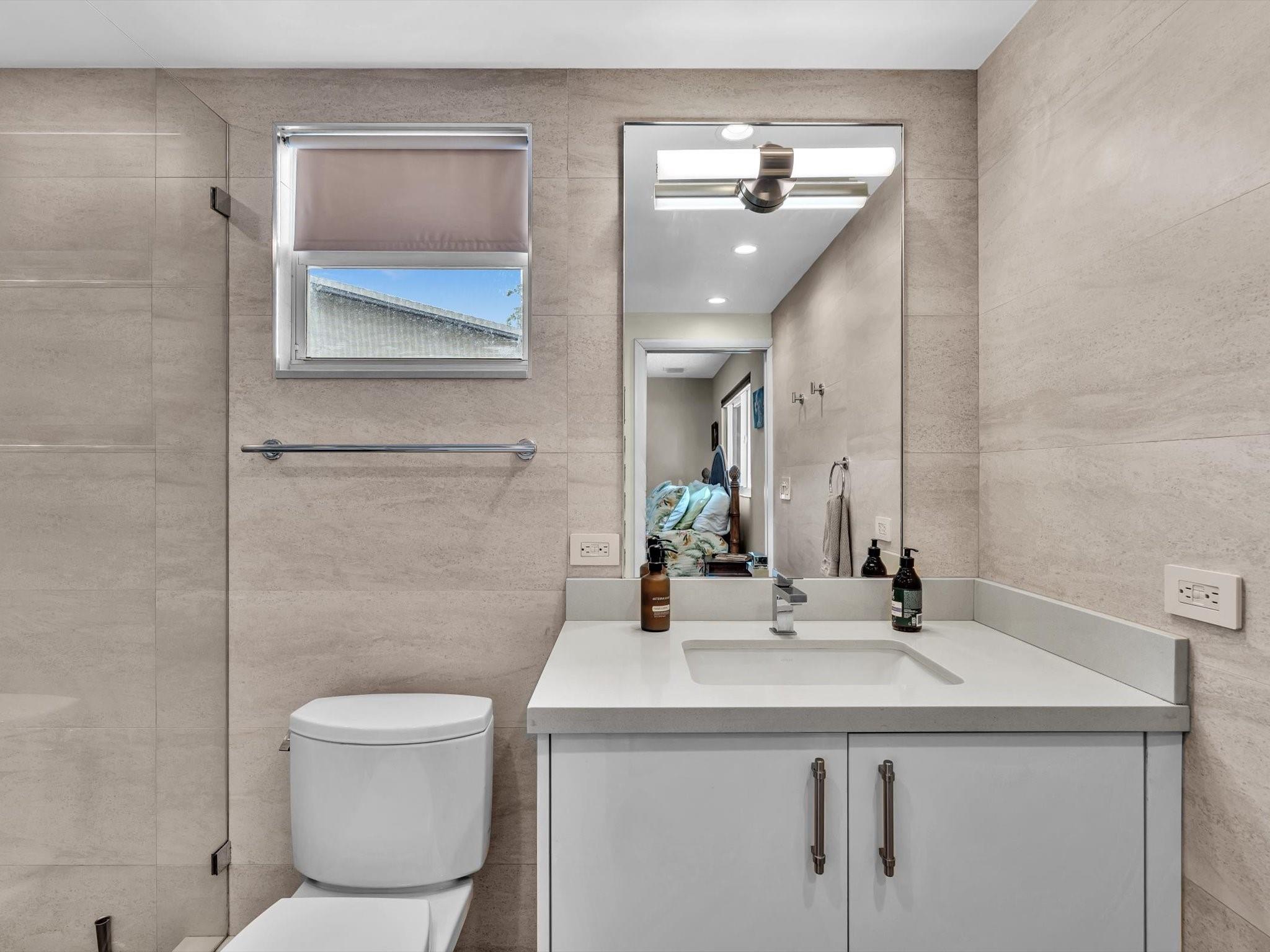 Cresthaven 8 44-8 B - Residential