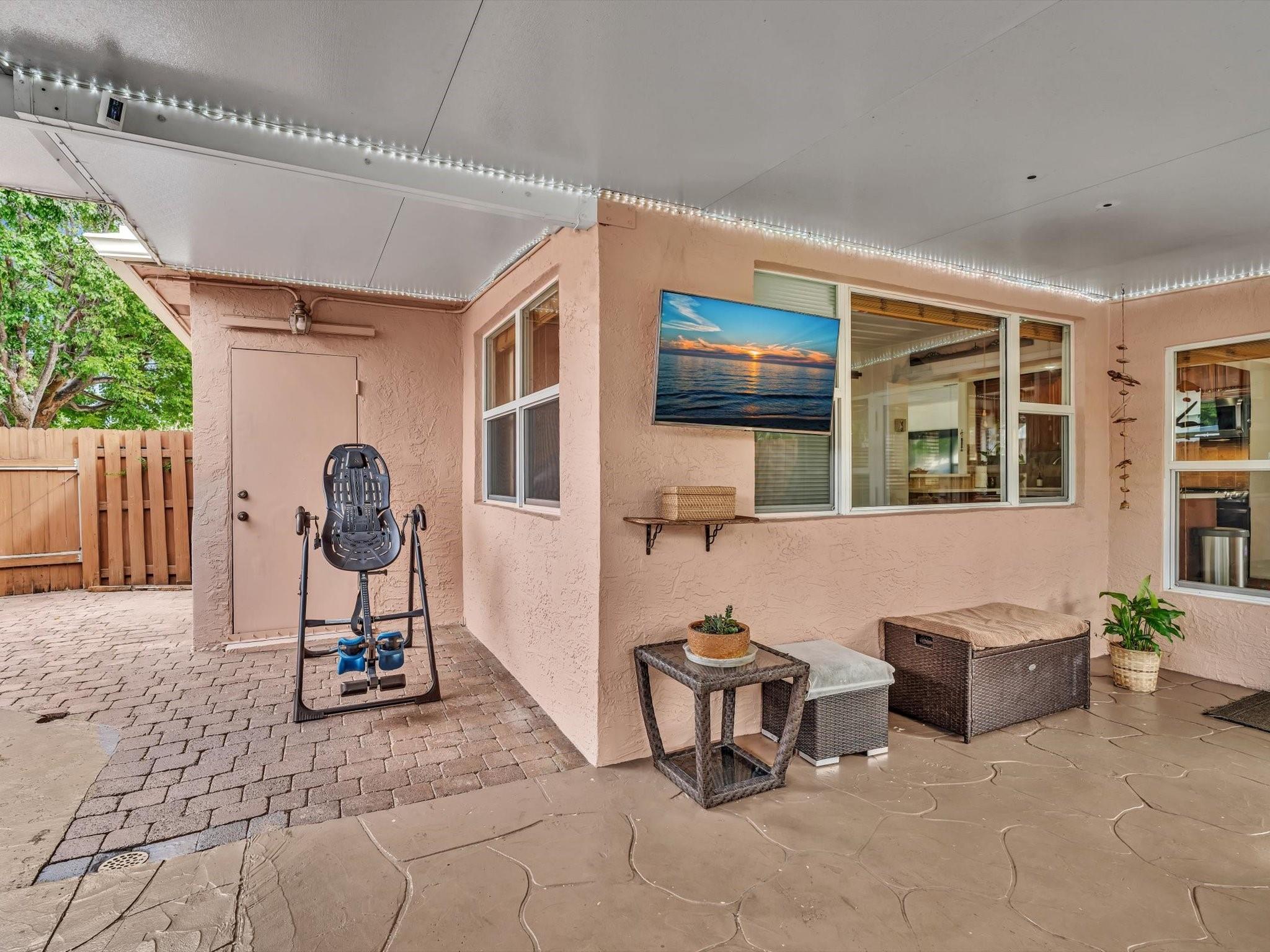 Cresthaven 8 44-8 B - Residential
