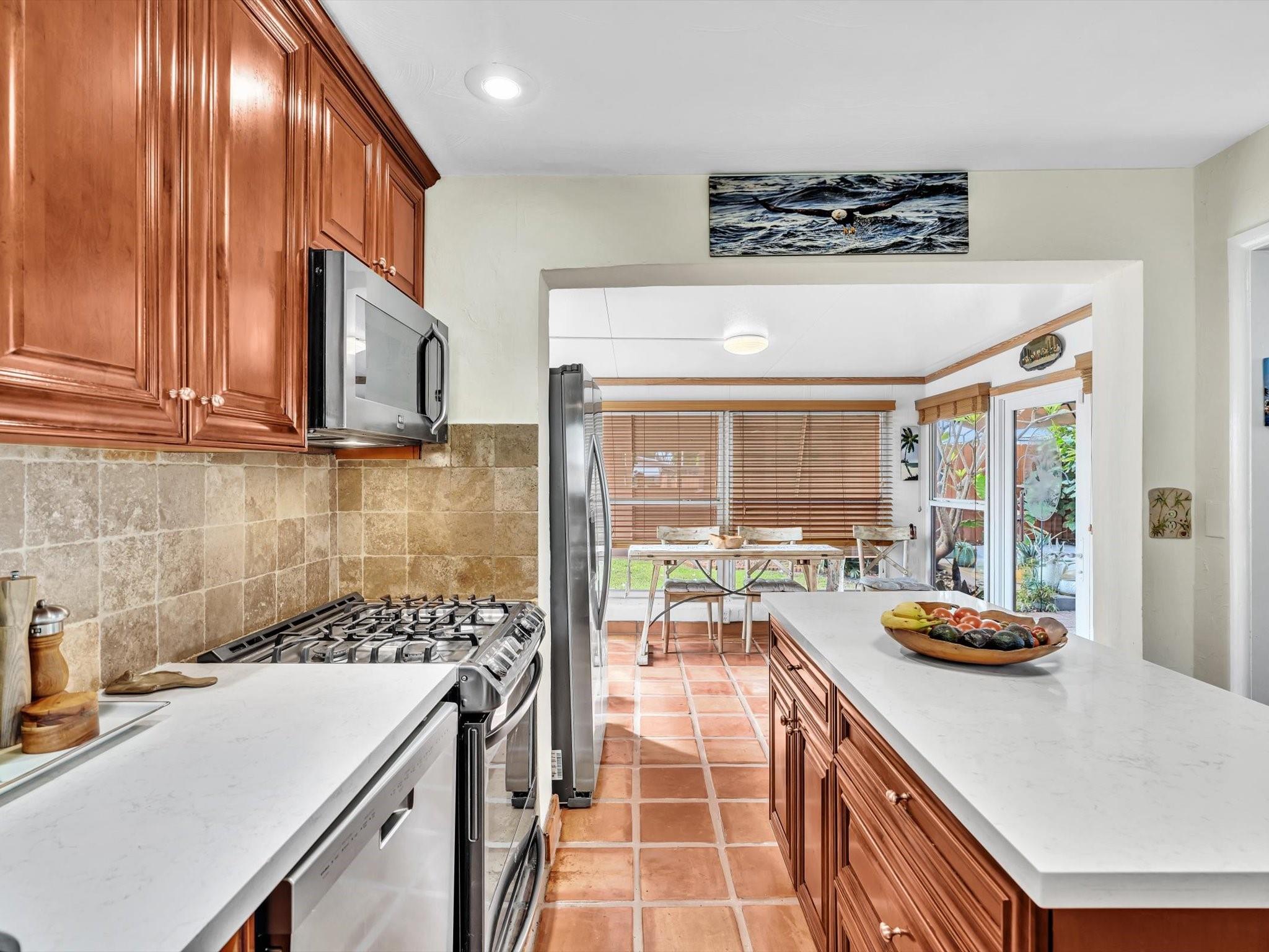 Cresthaven 8 44-8 B - Residential