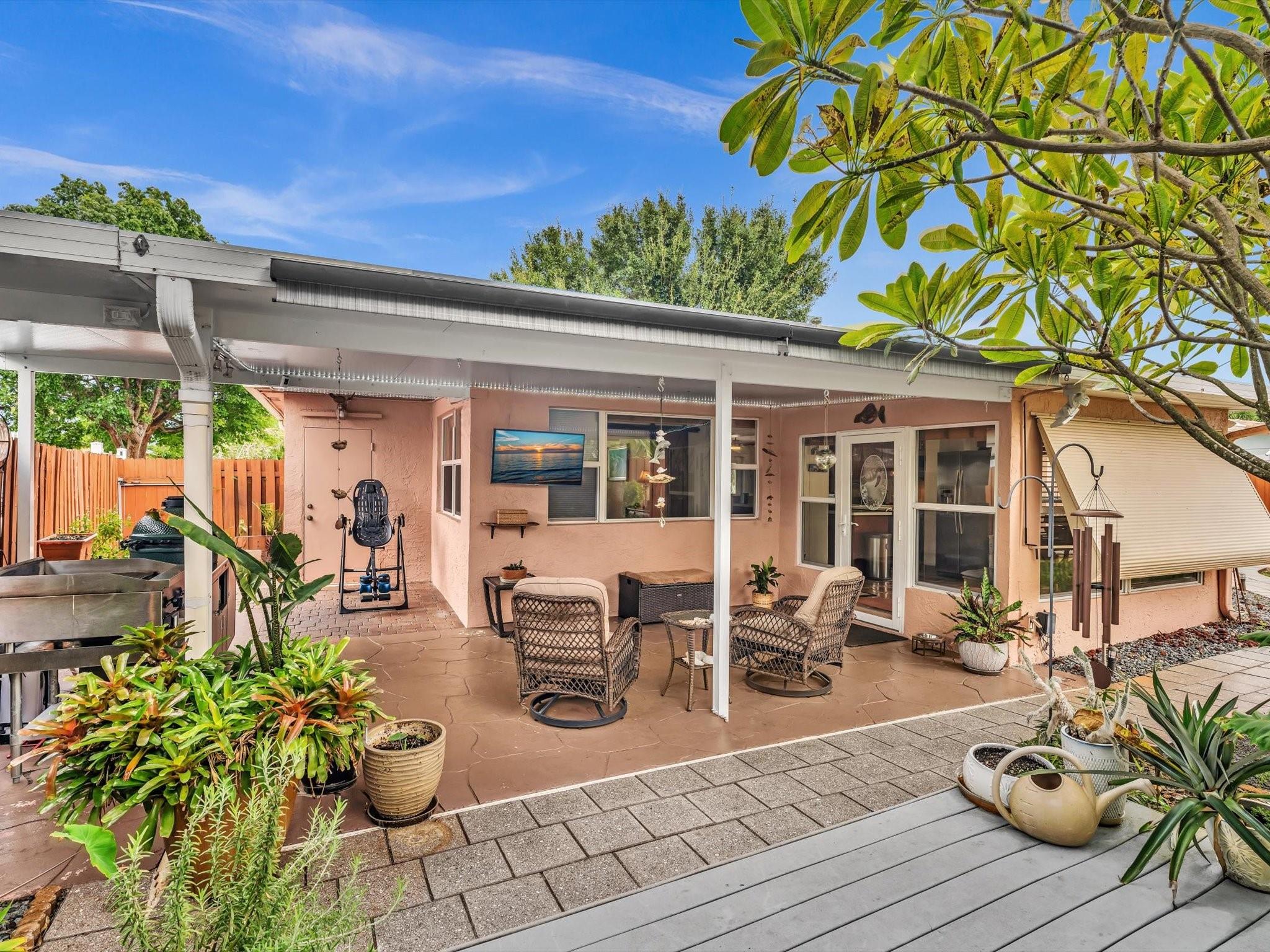 Cresthaven 8 44-8 B - Residential