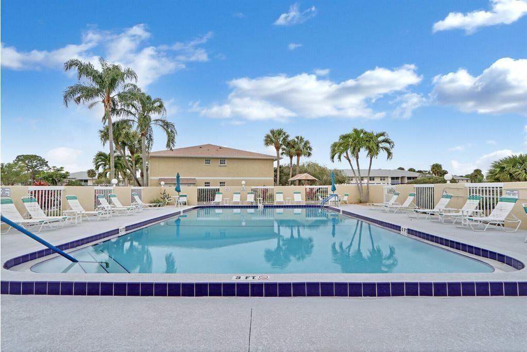 MIDPORT PLACE II - Residential